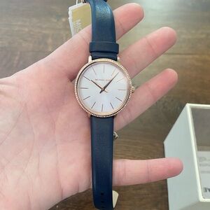 BRAND NEW Women’s Michael Kors Pyper SS Quartz Watch Rose Gold/Blue/White